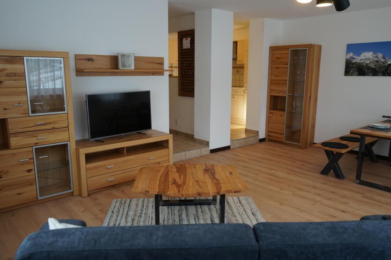 Apartement Huko Fügen Eksteriør bilde