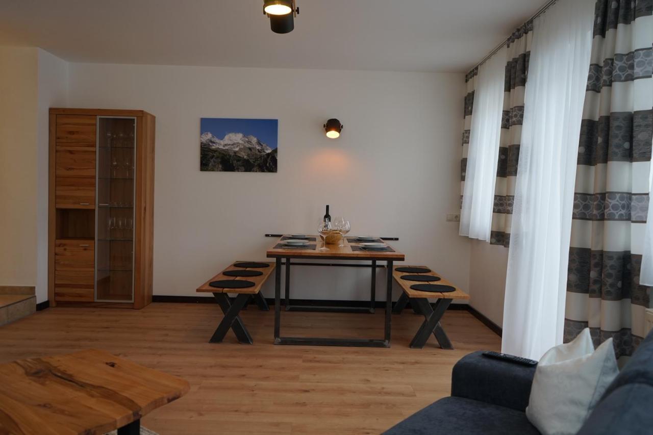 Apartement Huko Fügen Eksteriør bilde